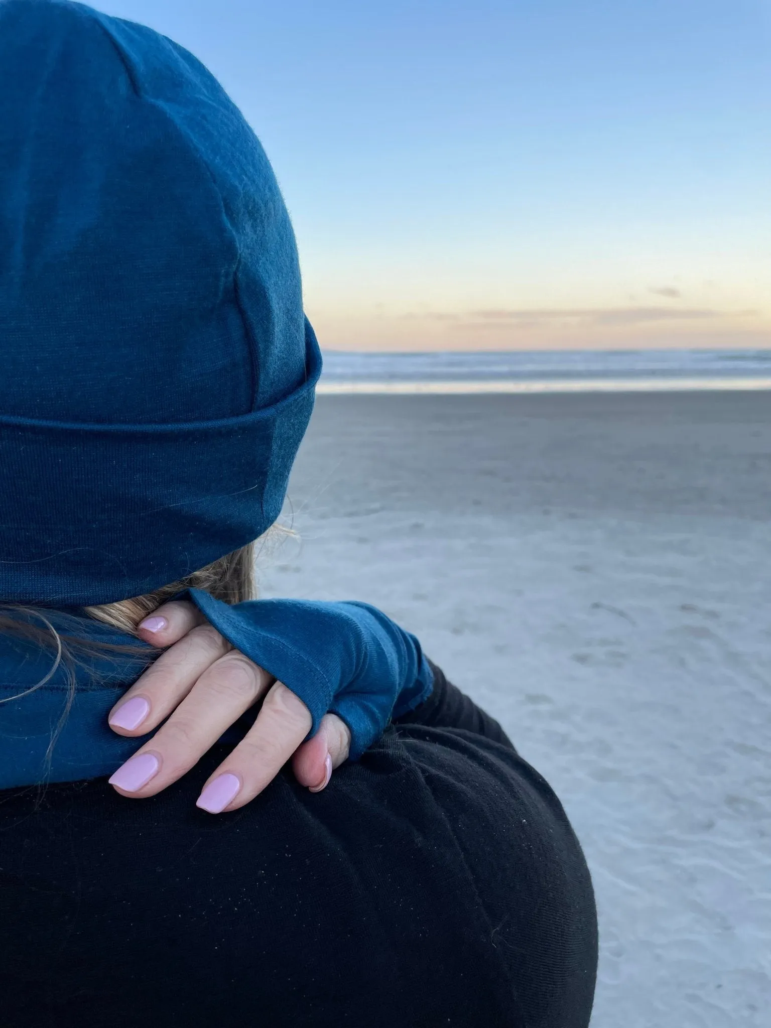 100% MERINO BEANIE UNISEX CUFFED/SLOUCH TWILIGHT