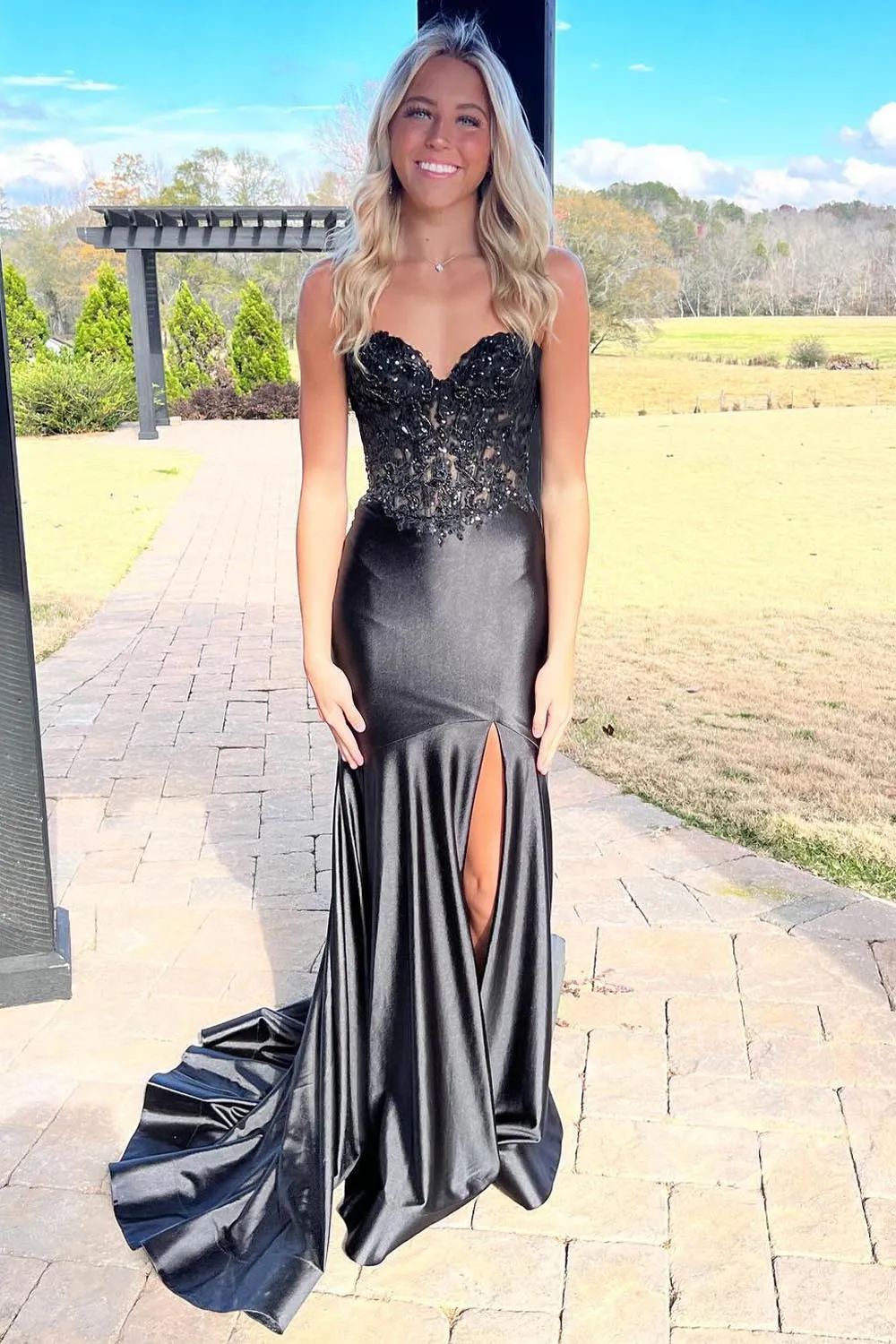 Donya | Mermaid Sweetheart Lace Satin Black Prom Dress with Slit