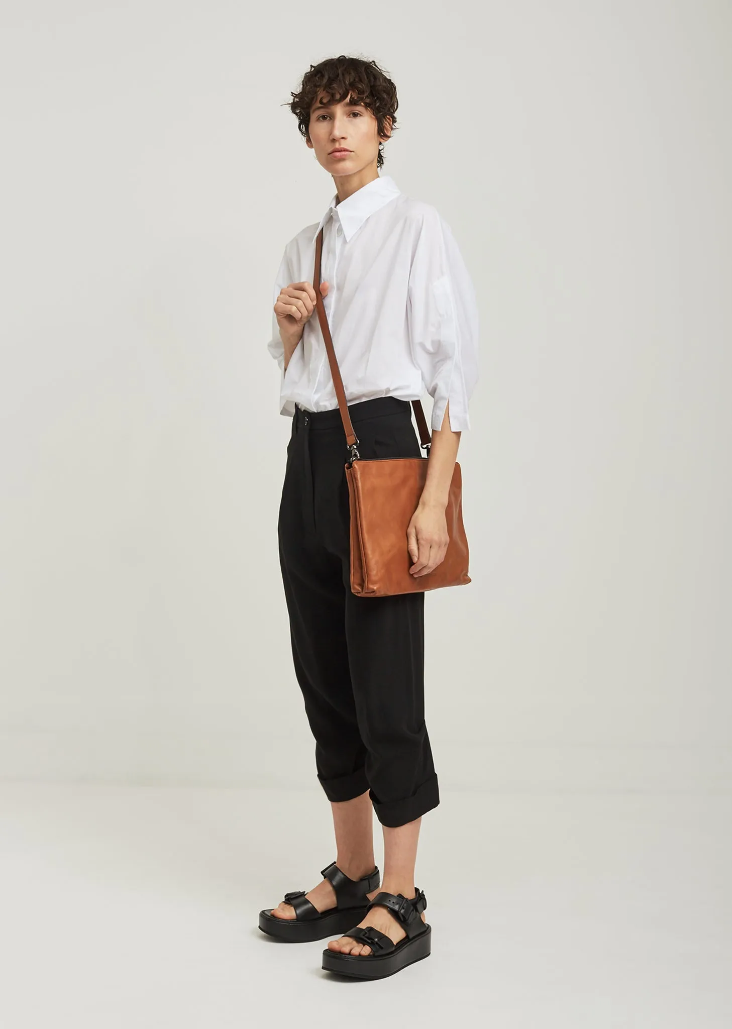 Kusna Brown Leather Shoulder Bag