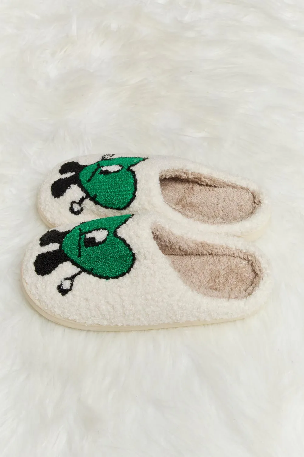 Love Heart Print Plush Slippers