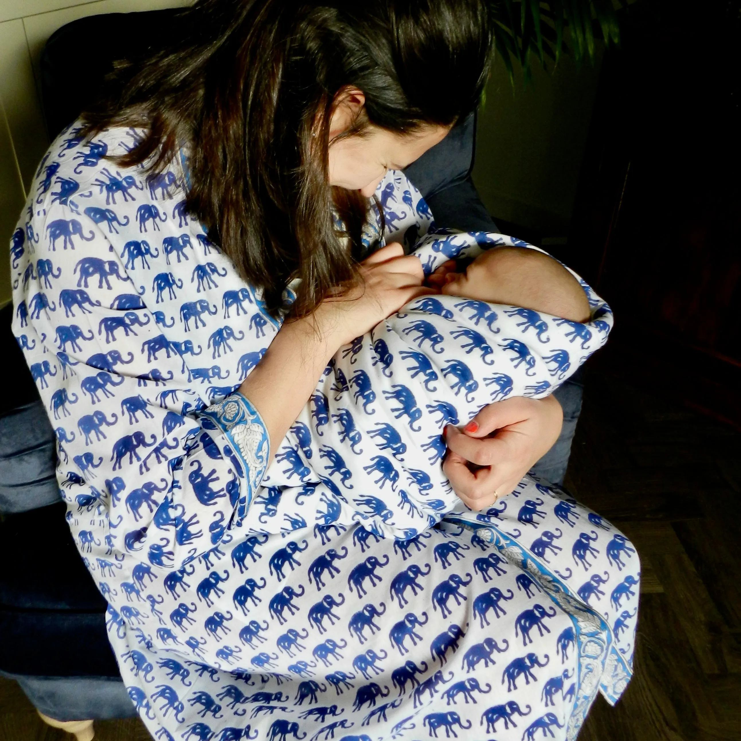 Matching Mum Robe and Baby Blanket in Blue Elephant