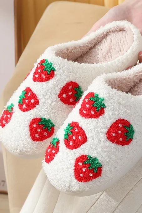 Soft Plush Slippers, Strawberry